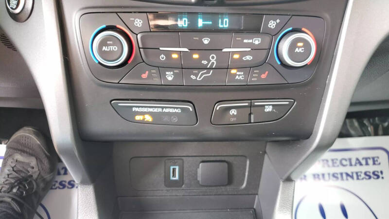 2019 Ford Escape SEL