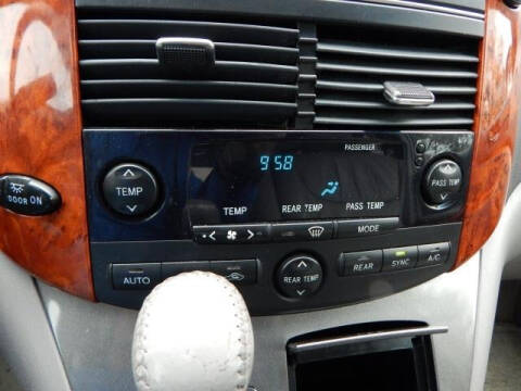 2006 Toyota Sienna XLE 7 Passenger