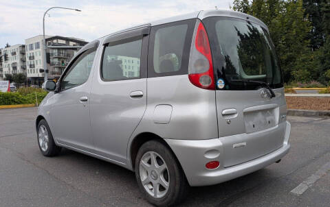 2000 Toyota Funcargo Yaris