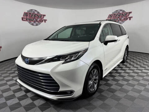 2021 Toyota Sienna XLE 7-Passenger