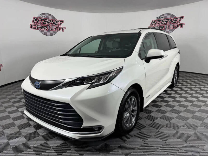 2021 Toyota Sienna XLE 7-Passenger