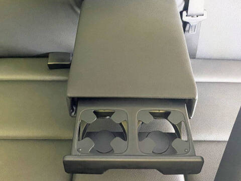 2006 BMW 3 Series 325xi