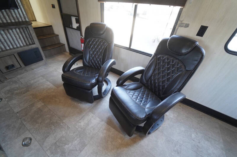 2019 Forest River ROGUE BY VENGEANCE