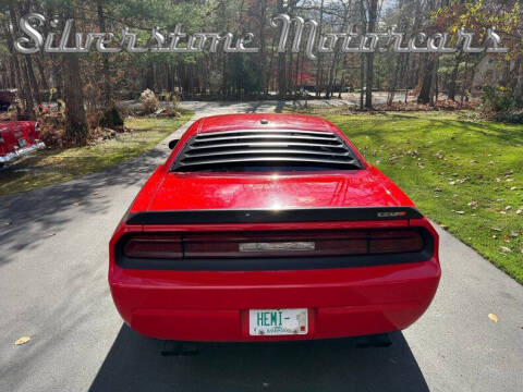 2010 Dodge Challenger SRT8