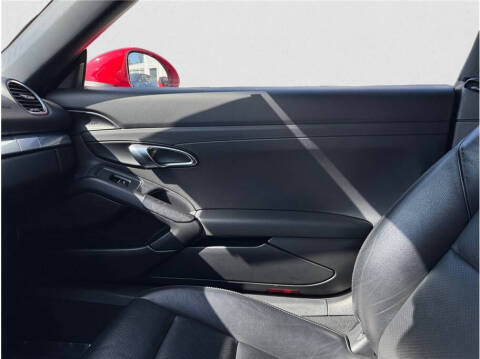 2021 Porsche 718 Boxster