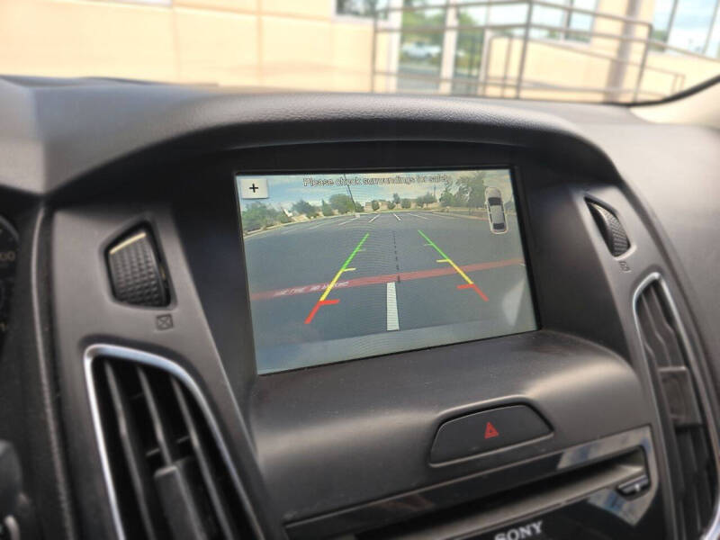 2017 Ford Focus Titanium