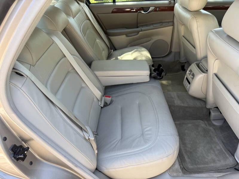 2003 Cadillac DeVille