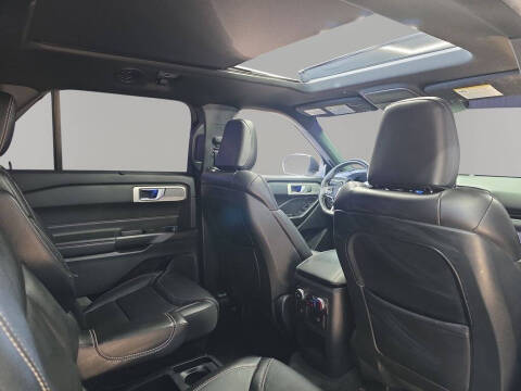 2020 Ford Explorer ST