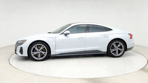 2024 Audi e-tron GT quattro Prestige