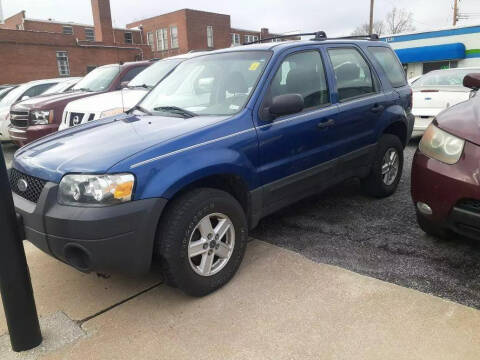 2007 Ford Escape for sale at DRIVE-RITE in Saint Charles MO