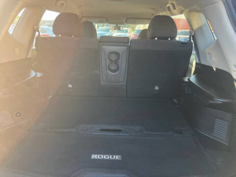 2015 Nissan Rogue SV