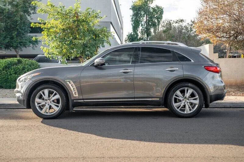 2012 Infiniti FX35