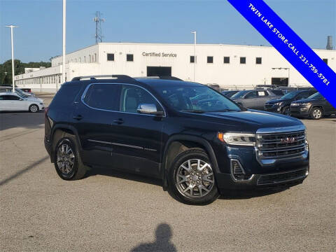 2021 GMC Acadia for sale at Betten Baker Preowned Center in Twin Lake MI