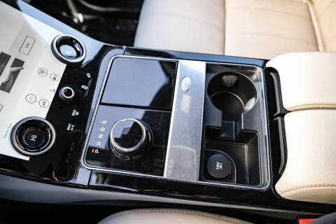 2019 Land Rover Range Rover Velar P250 R-Dynamic SE