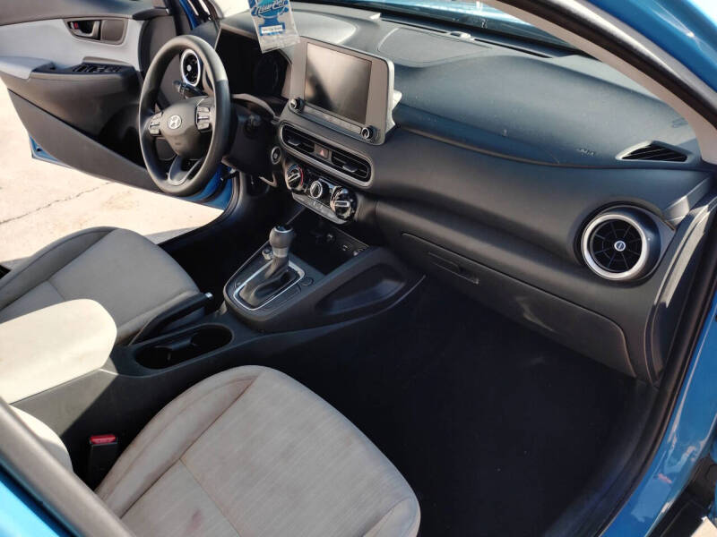 2022 Hyundai Kona SEL