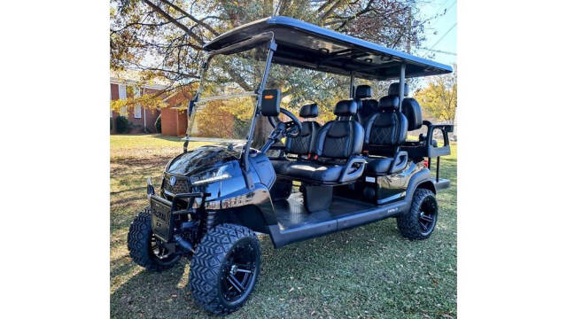 Royal EV Crown 6 Lithium Golf Cart Image