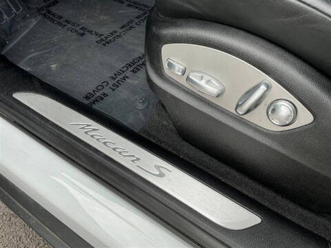 2018 Porsche Macan S