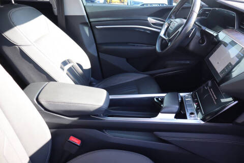 2020 Audi e-tron Sportback quattro Premium Plus