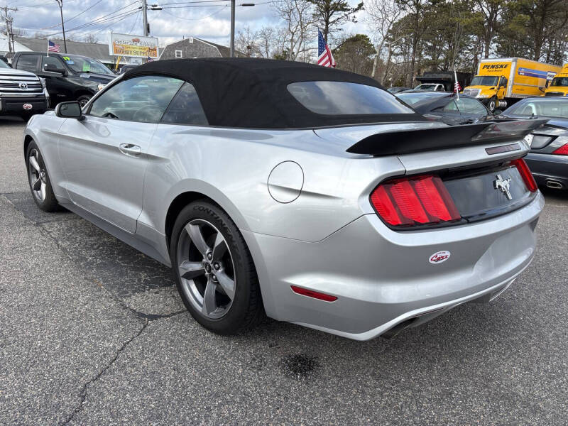 2015 Ford Mustang V6