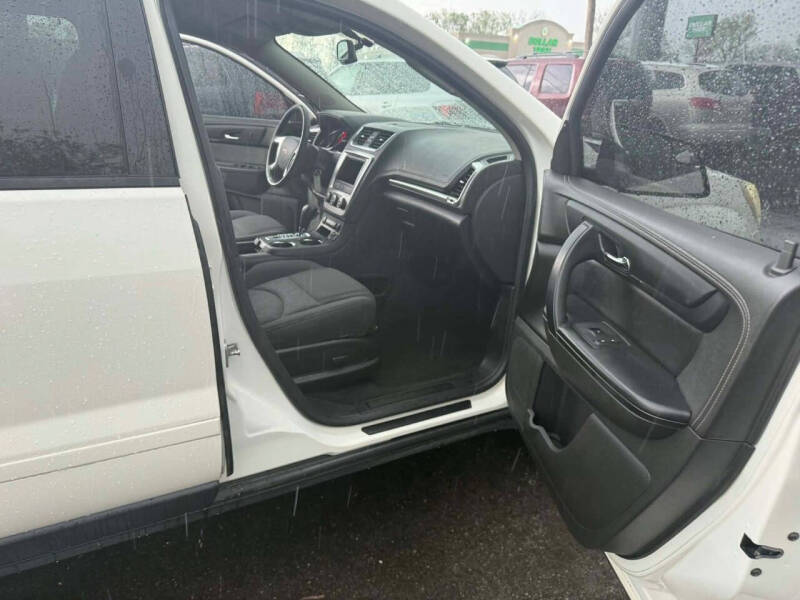 2014 GMC Acadia SLE-2