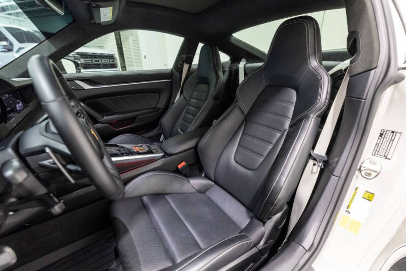 2022 Porsche 911