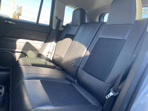 2015 Jeep Compass Sport