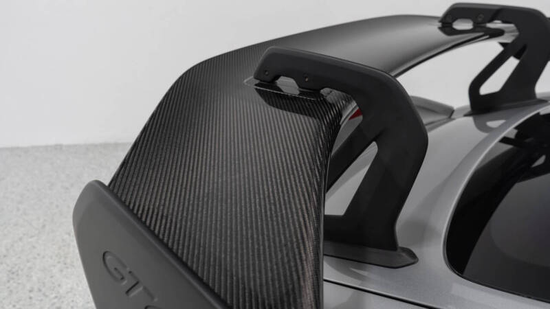 2023 Porsche 718 Cayman GT4 RS