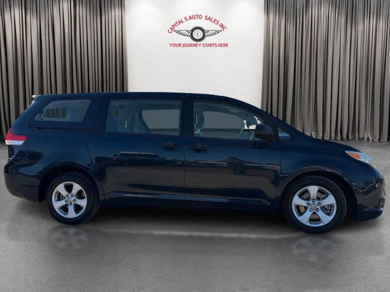 2012 Toyota Sienna