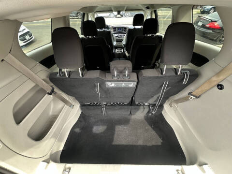 2017 Chrysler Pacifica LX