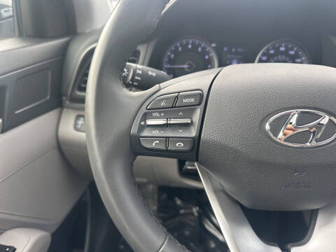 2020 Hyundai Elantra