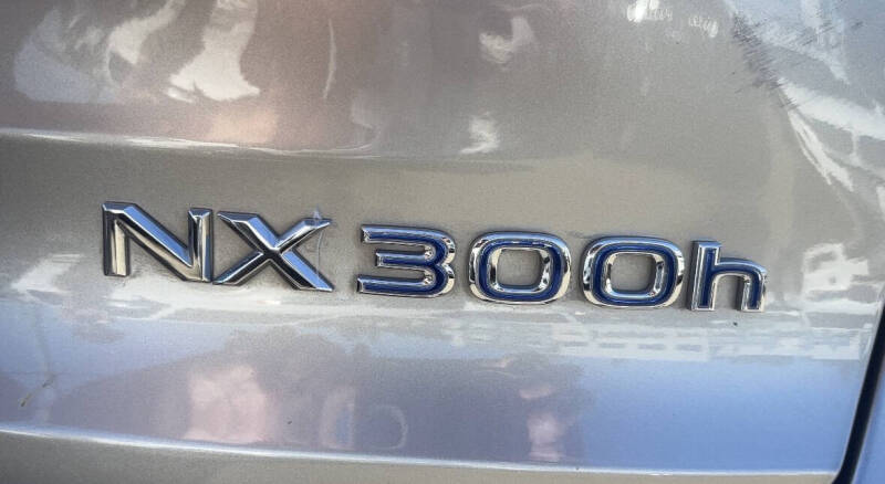 2017 Lexus NX 300h