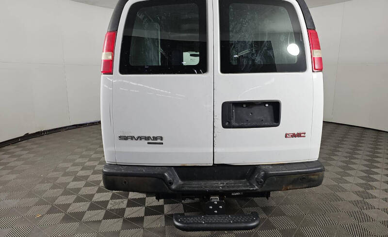 2013 GMC Savana 2500