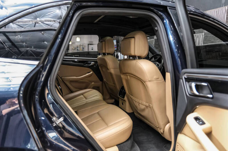2018 Porsche Macan