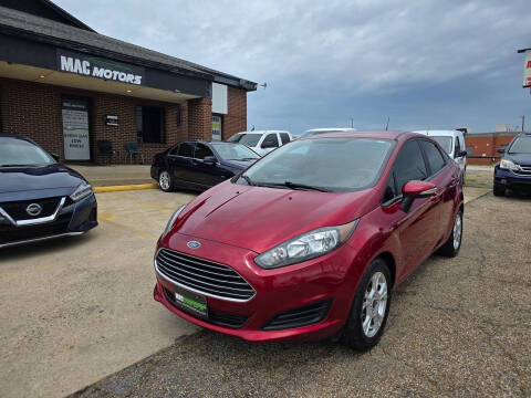 2015 Ford Fiesta SE