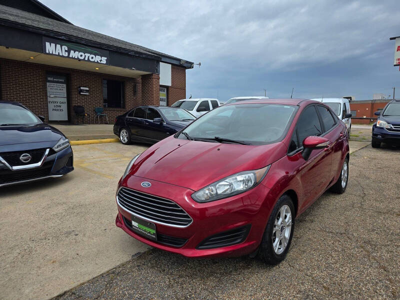 2015 Ford Fiesta SE