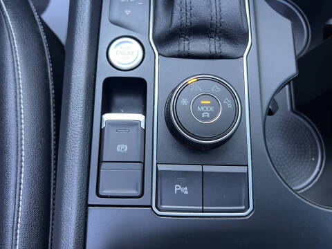 2020 Volkswagen Atlas Cross Sport V6 SE 4Motion