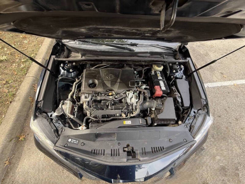 2018 Toyota Camry SE