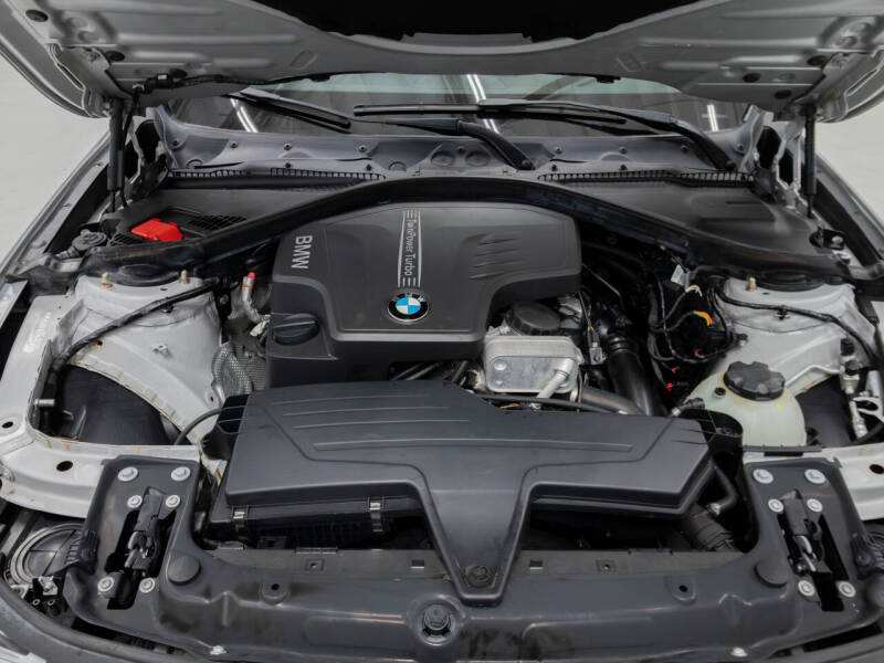 2012 BMW 3 Series 328i