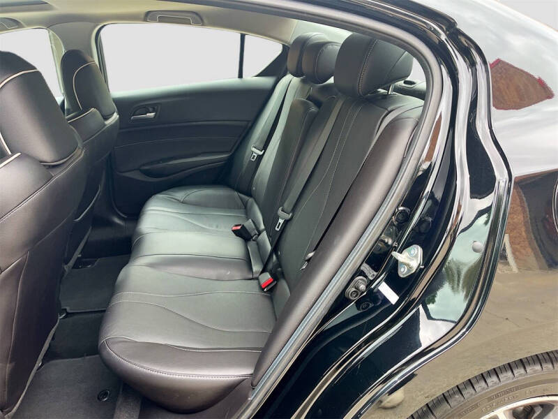 2020 Acura ILX w/Premium