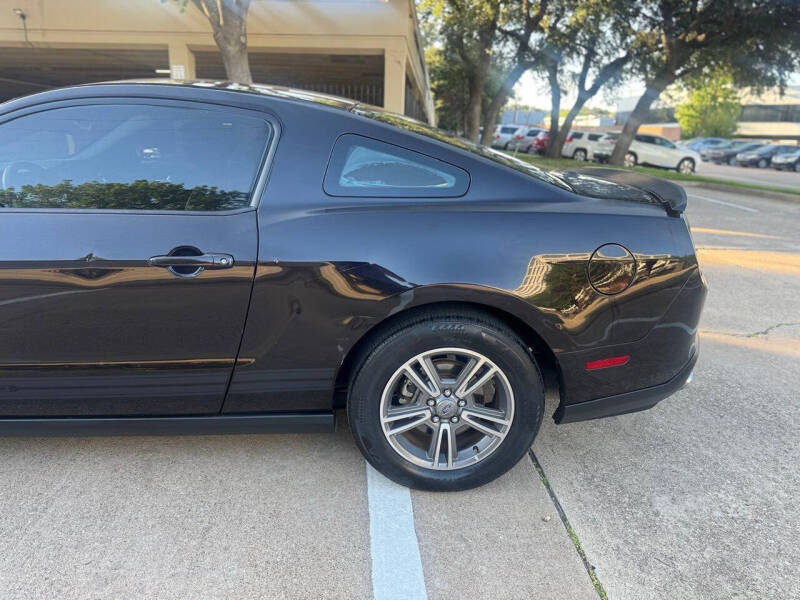 2012 Ford Mustang V6 Premium
