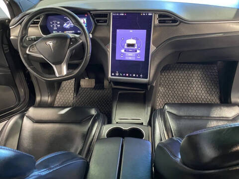 2017 Tesla Model X 75D