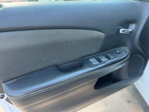 2012 Dodge Avenger SXT