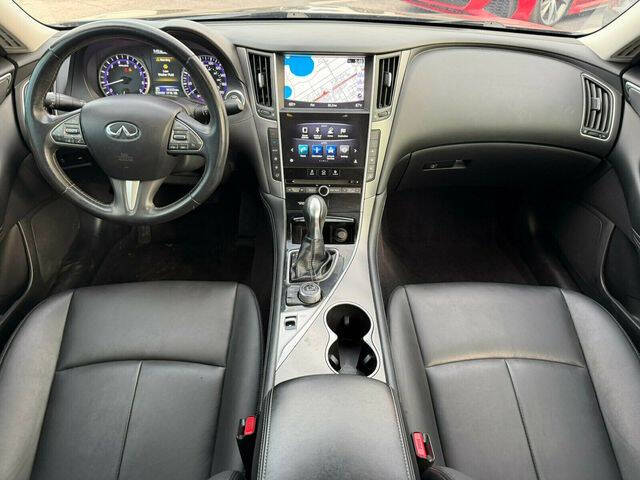 2017 Infiniti Q50 3.0T Signature Edition