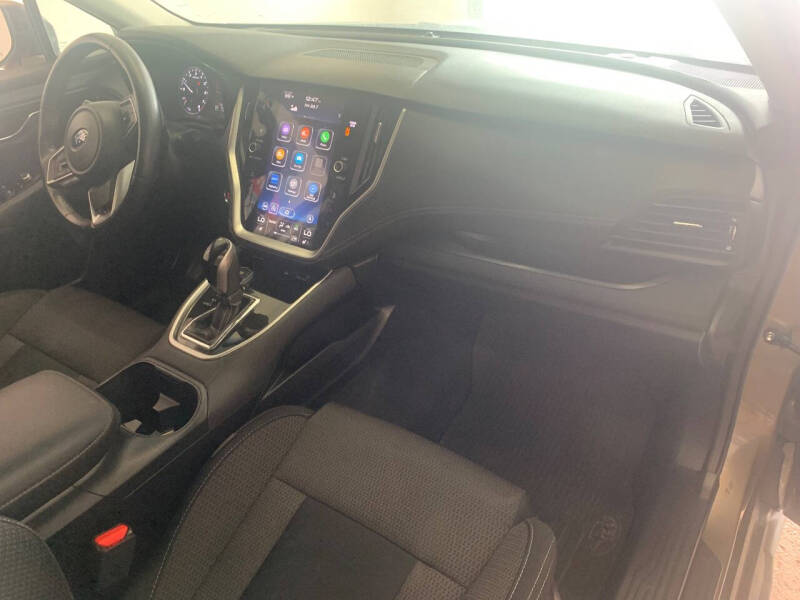 2022 Subaru Outback Premium