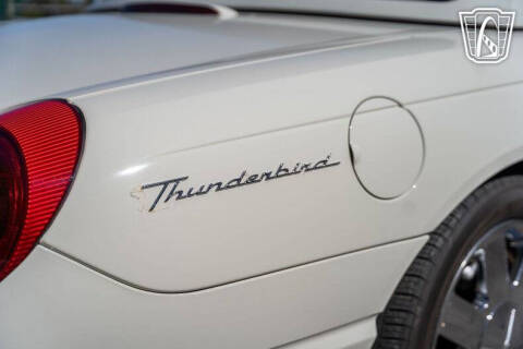 2002 Ford Thunderbird Deluxe