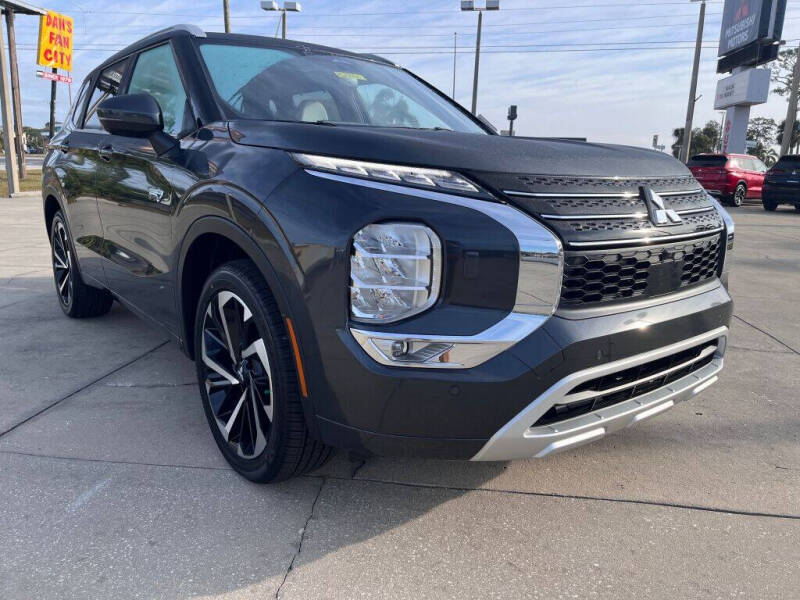 2025 Mitsubishi Outlander PHEV SEL