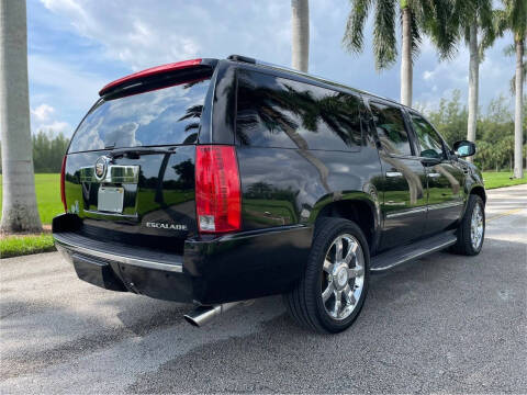 2012 Cadillac Escalade ESV Luxury