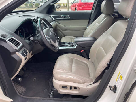 2011 Ford Explorer XLT