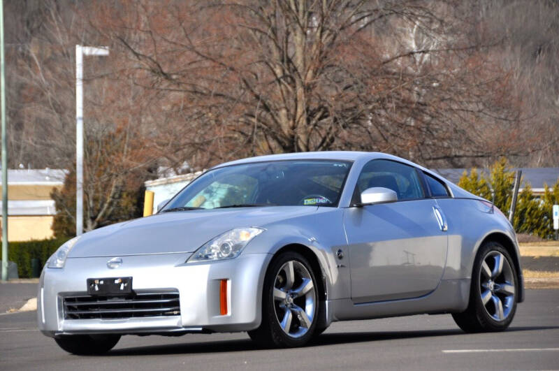 2008 Nissan 350Z for sale at T CAR CARE INC in Philadelphia PA