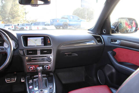 2016 Audi SQ5 3.0T quattro Premium Plus